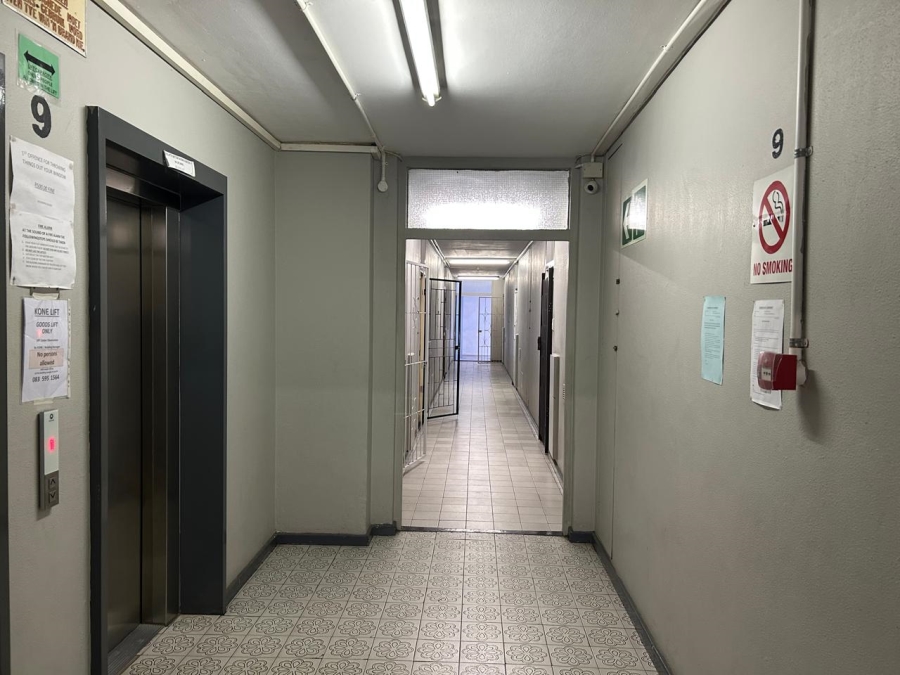 1 Bedroom Property for Sale in Parow East Western Cape